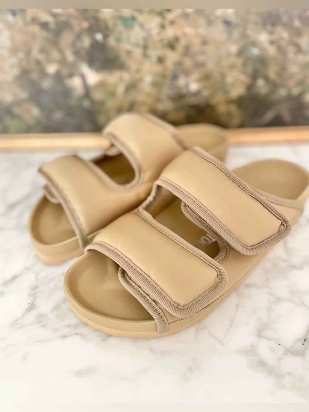 Birkenstock x 1774 Cosny Sandals 39 Taffy Beige Arizona $395 Premium - Picture 2 of 10